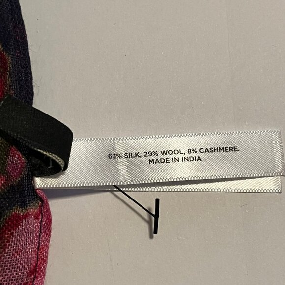 NWT Talbots Navy Floral Print Silk/Wool/Cashmere Blend Scarf - Picture 5 of 6